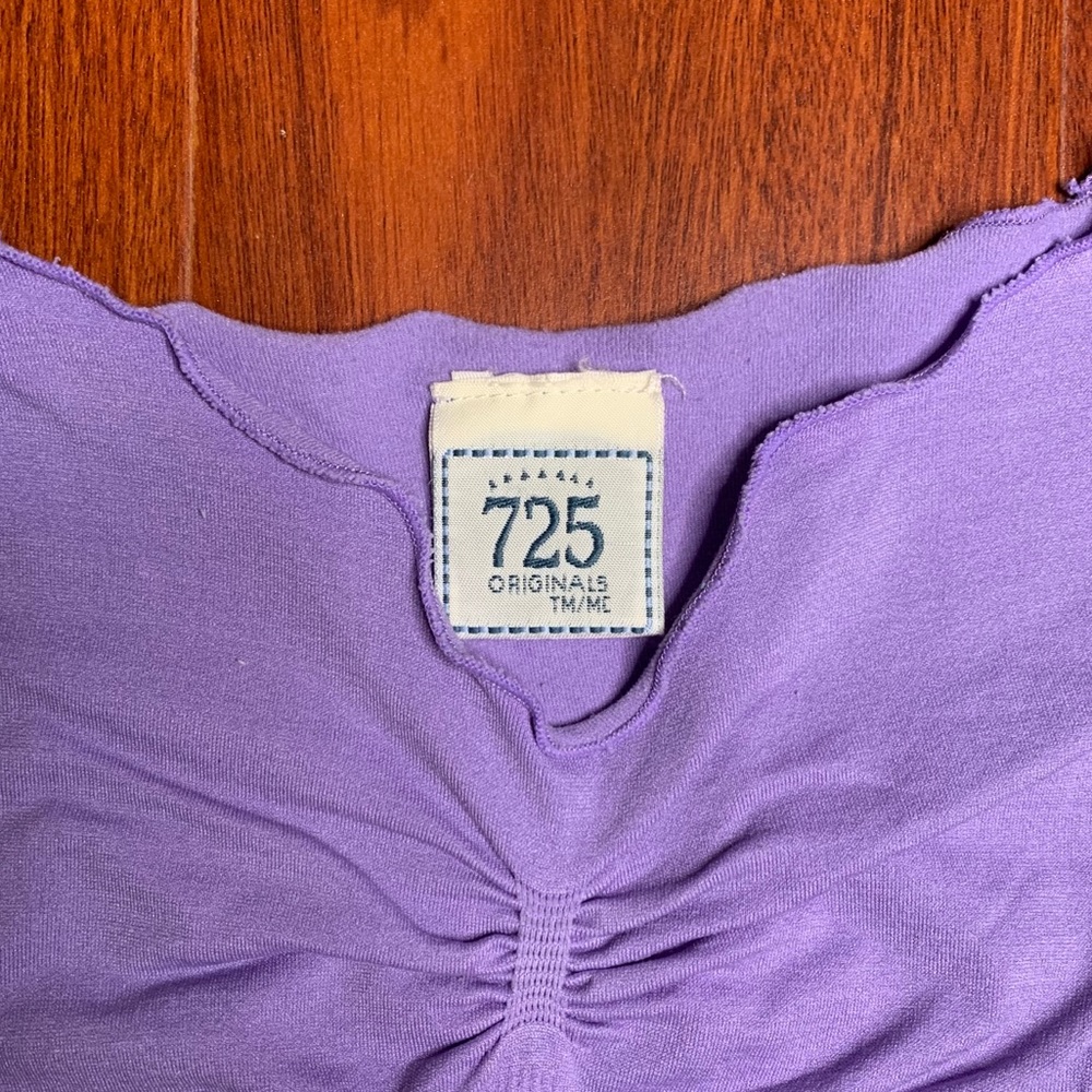 ~ 725 Originals Ruffled Tank ~ - Picture 4 of 4